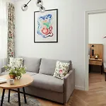 R16 Residences شقة فندقية