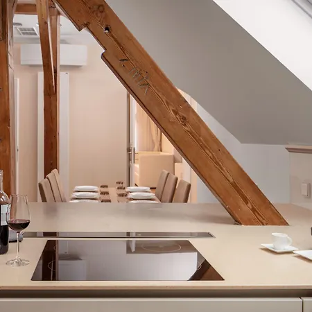 R16 Residences شقة فندقية براغ
