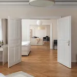 아파트호텔 R16 Residences 5*