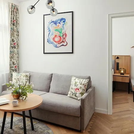R16 Residences Lejlighedshotel