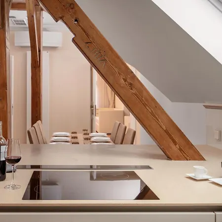 R16 Residences Apartahotel Praga