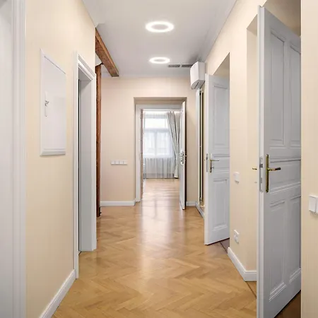 Apartahotel R16 Residences Praga