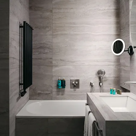 R16 Residences 아파트호텔
