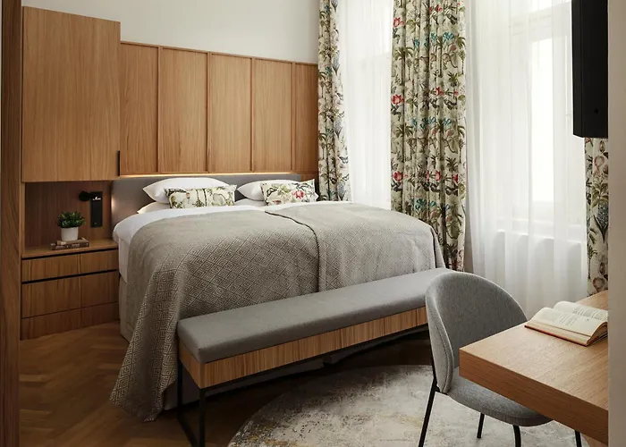 R16 Residences Praga