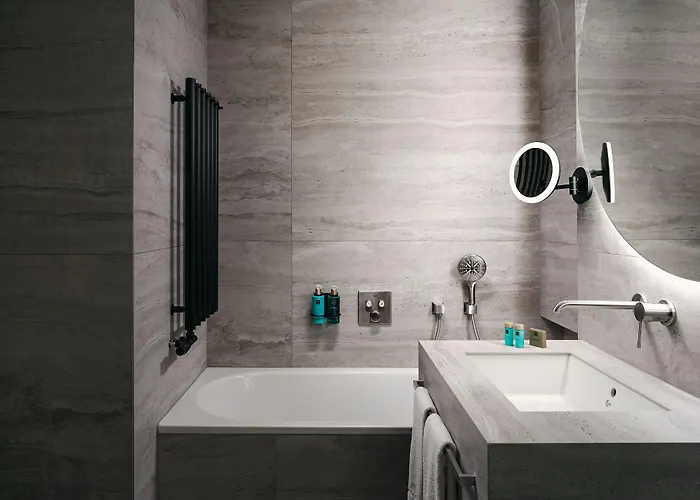 R16 Residences Aparthotel