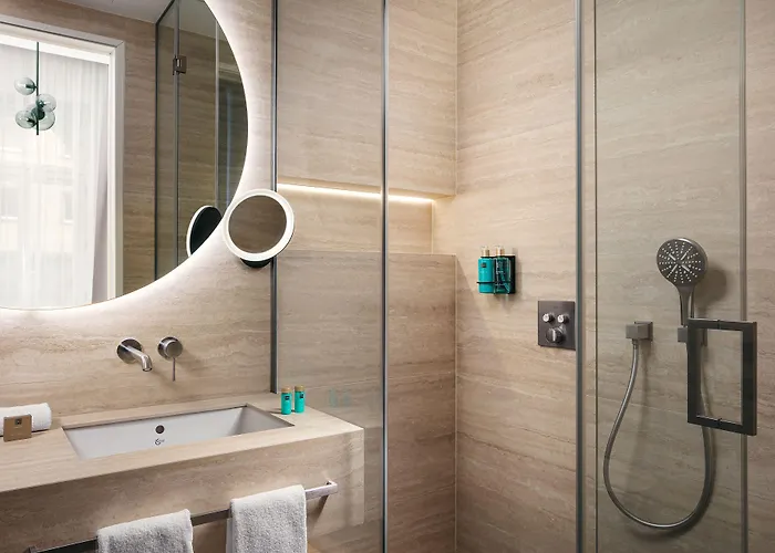 R16 Residences Aparthotel