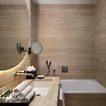 Aparthotel R16 Residences