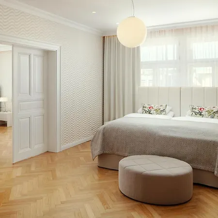 Апарт-отель R16 Residences